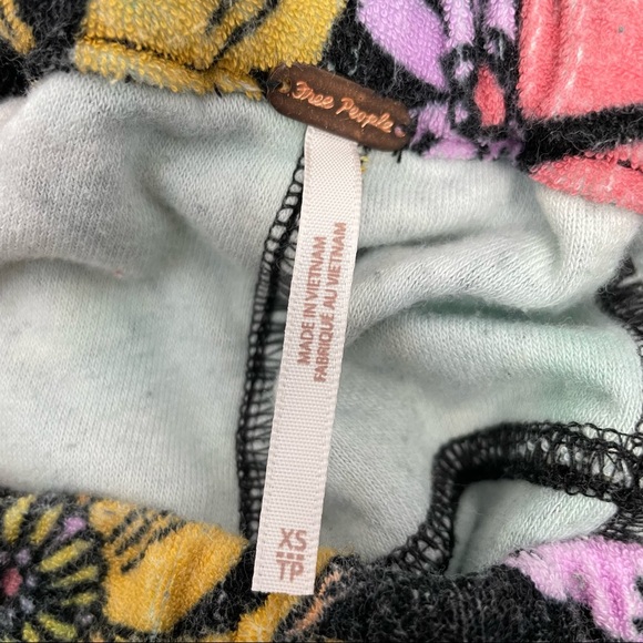 FREE PEOPLE At First Sight Black Floral Terry Shorts - Picture 6 of 8